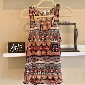 Women’s Tank Size L Lightweight Brown Pattern